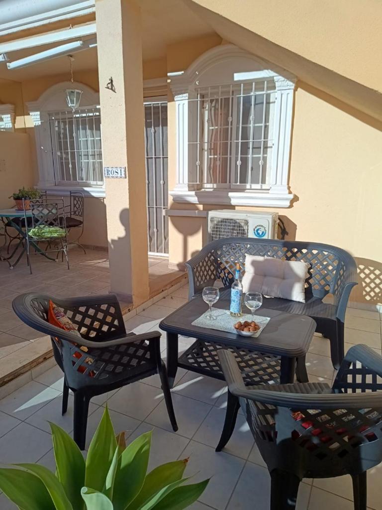 Gran Alicante Bungalow In Beach Resort Puerto Marino Esterno foto