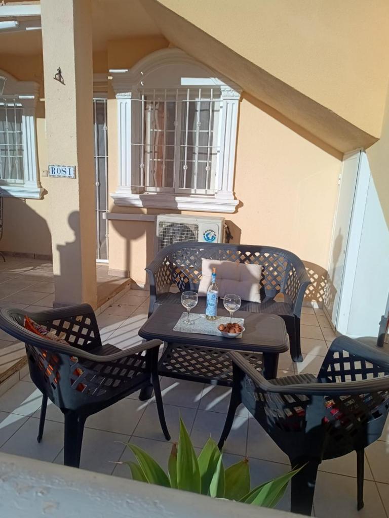 Gran Alicante Bungalow In Beach Resort Puerto Marino Esterno foto